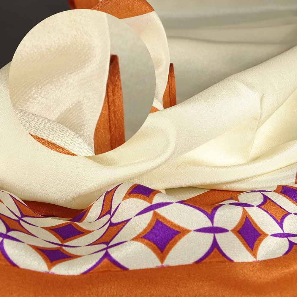 Schals und Halstücher Chiffon Oberfläche